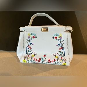 Women’s Stylish Handbag